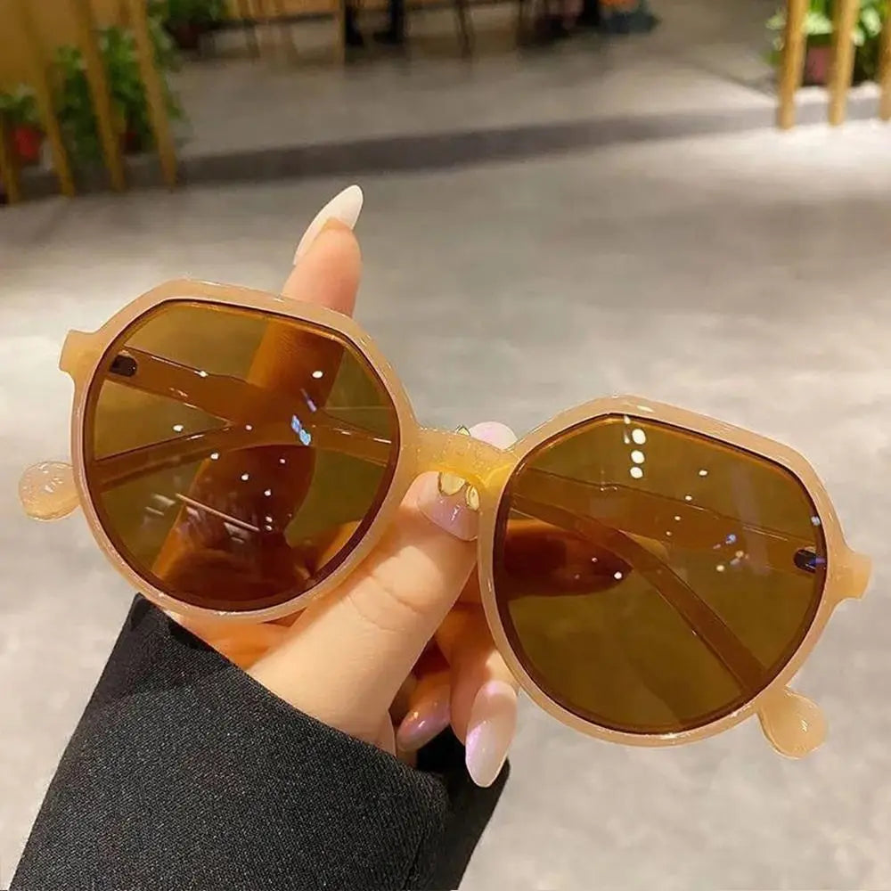 New Fashion Sunglasses Women Brand Designer Sun Glasses Female Popular Colorful Vintage Eyewear UV400 Oculos De Sol