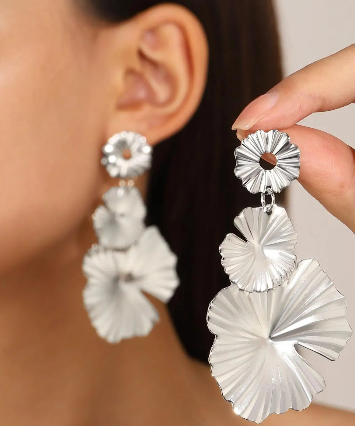 Stainless Steel Pleated Geometric Earrings For Women Jewelry Trending Vintage Women's Smooth Gold Color Stud Earrings