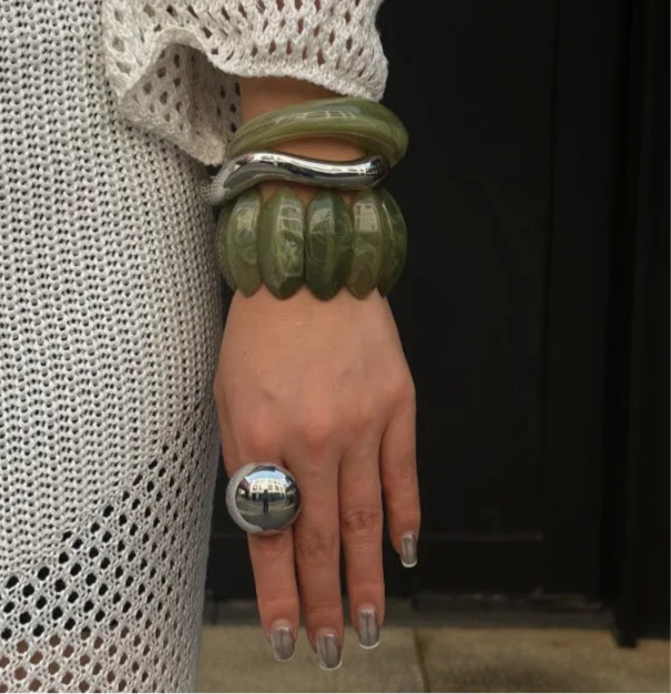 Punk Green Resin Acrylic Smudging Bangles Exaggerated Geometric Oval Elastic Bangle Cuff Bracelets for Women Jewelry