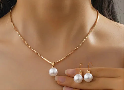 3Pcs Round Pearl Jewelry Set Of Earring Pendant Necklace For Women Exquisite Fashion Rhinestone Double Wedding Jewelry Set Gift