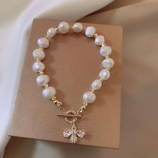 Elegant Baroque Pearl String Bracelet For Woman Luxury Zircon Bee Pendant Bracelet Fashion Girl's Sweet Jewelry