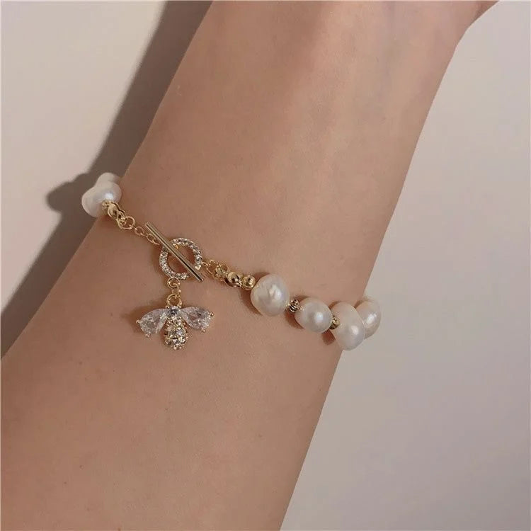 Elegant Baroque Pearl String Bracelet For Woman Luxury Zircon Bee Pendant Bracelet Fashion Girl's Sweet Jewelry