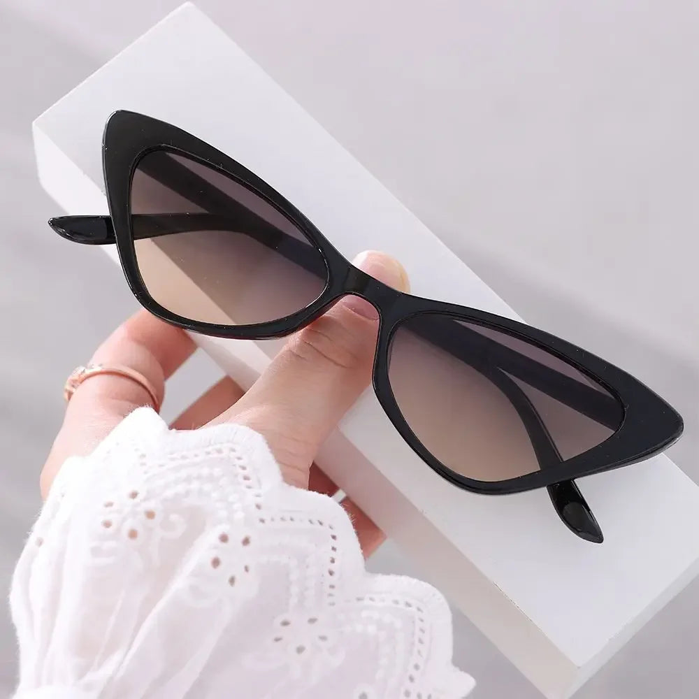 Vintage Cat Eye Sunglasses for Women Small Frame Retro Sunglasses UV400 Protection Eyewear Fashion Trendy Streetwear Accessories