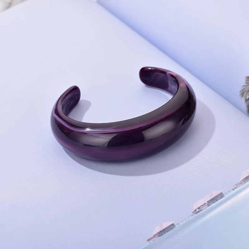 Fashion Exaggerated Opening Acrylic Bracelets for Women Simple Blended Jelly Colored Curved Cuff Bangle Female Jewelry
