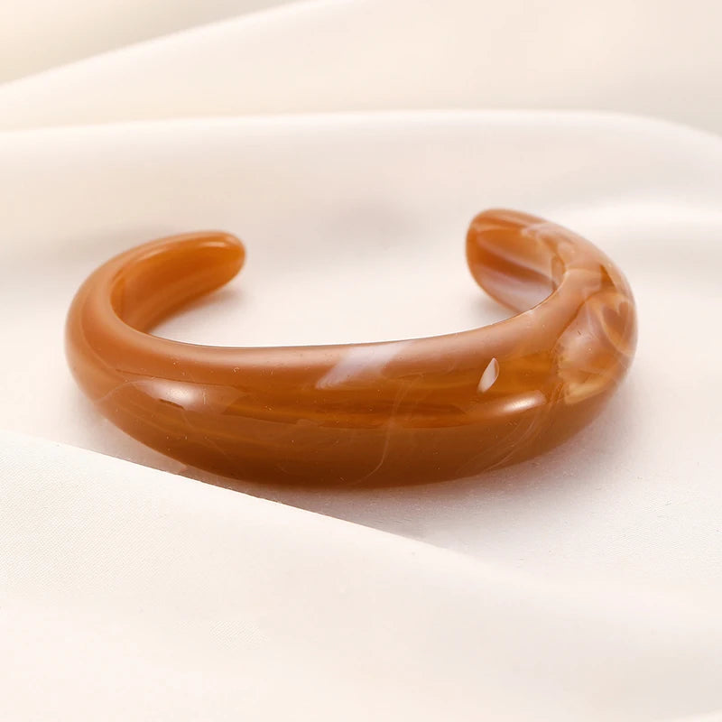 Fashion Unique Irregular Acrylic Cuff Bracelets for Women Simple Texture Multicolor Geometric Open Bangle Female Jewelry