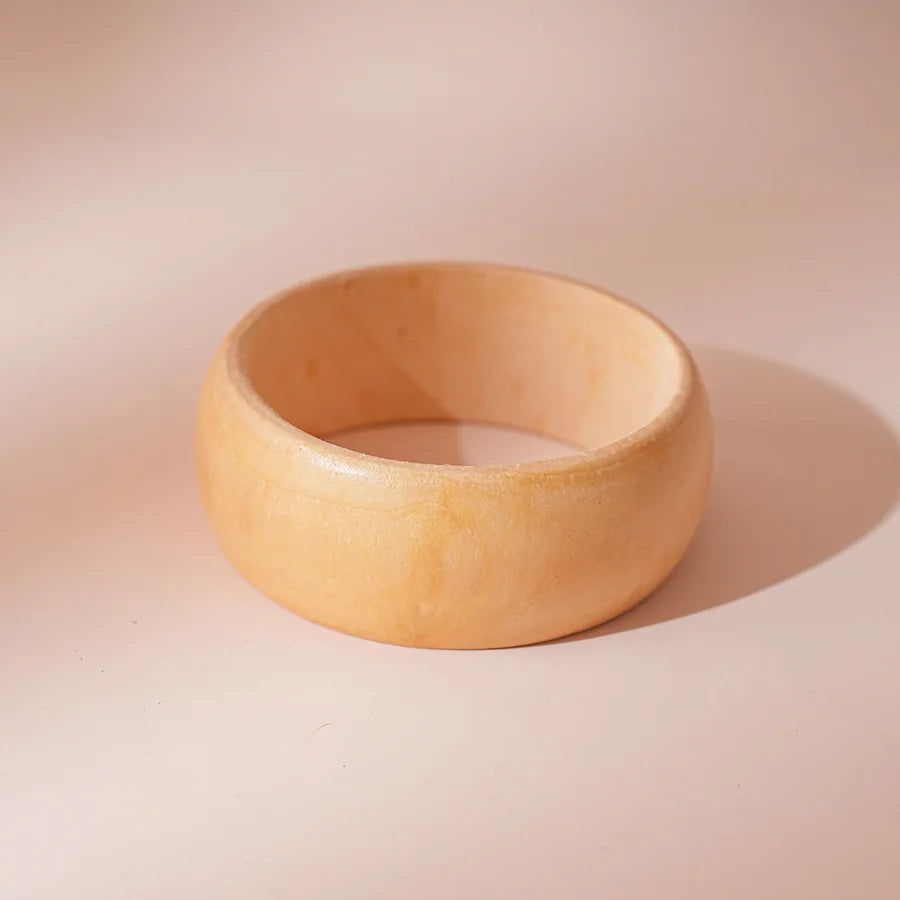 Exaggerated Brown Resin Acrylic Bangles for Women Simple Fashion Thick Geometric Wood Bracelet Vintage Hand Jewelry Couple Gifts