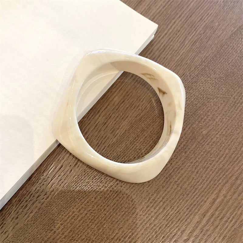 Vintage Smudging Bangle Geometric Wide Chunky Bracelets for Women Personality Acrylic Bracelet Hand Jewelry