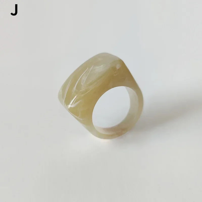 Fashion Creative Resin Acrylic Ring Vintage Simple Geometric Square Finger Rings for Women Jewelry