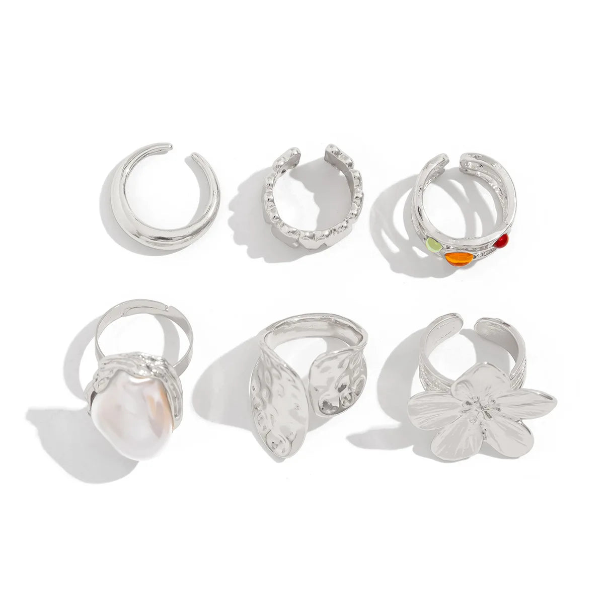6Pcs Punk Exaggerated Metal Finger Rings Set for Women Men Vintage Flower Pearl Crystal Europe America Open Rings Luxury Jewelry