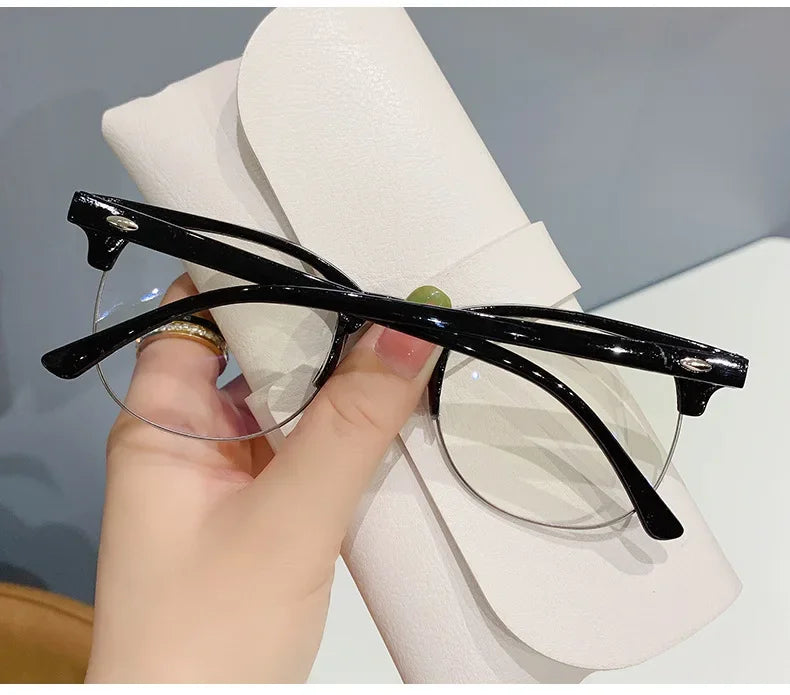 Glasses Ultralight Retro Transparent Frame Plain Men Women Anti Blue Light Glasses Party Decorate Eyeglasses Fake Glasses