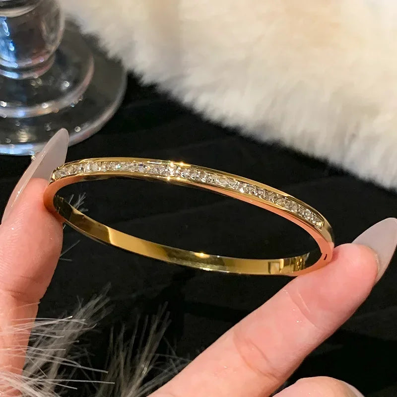Titanium Steel Stainless Steel Bangles Inlaid Zircon Gold Plated Bracelet Classic Simple Style Bangles for Women Daily Jewelry