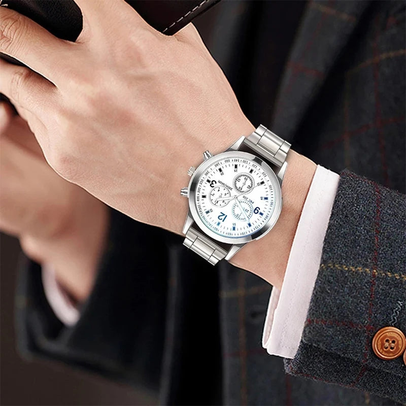 Fashion Men Business Quartz Watch Luxury Silvery Strap Wristwatch Reloj Hombre（Without Box）