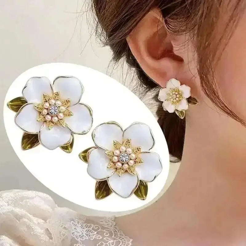Silver Needle Fashion Square Zircon Drop Earrings For Women Jewelry 2025 Trending New Luxury Women's Crystal Earrings