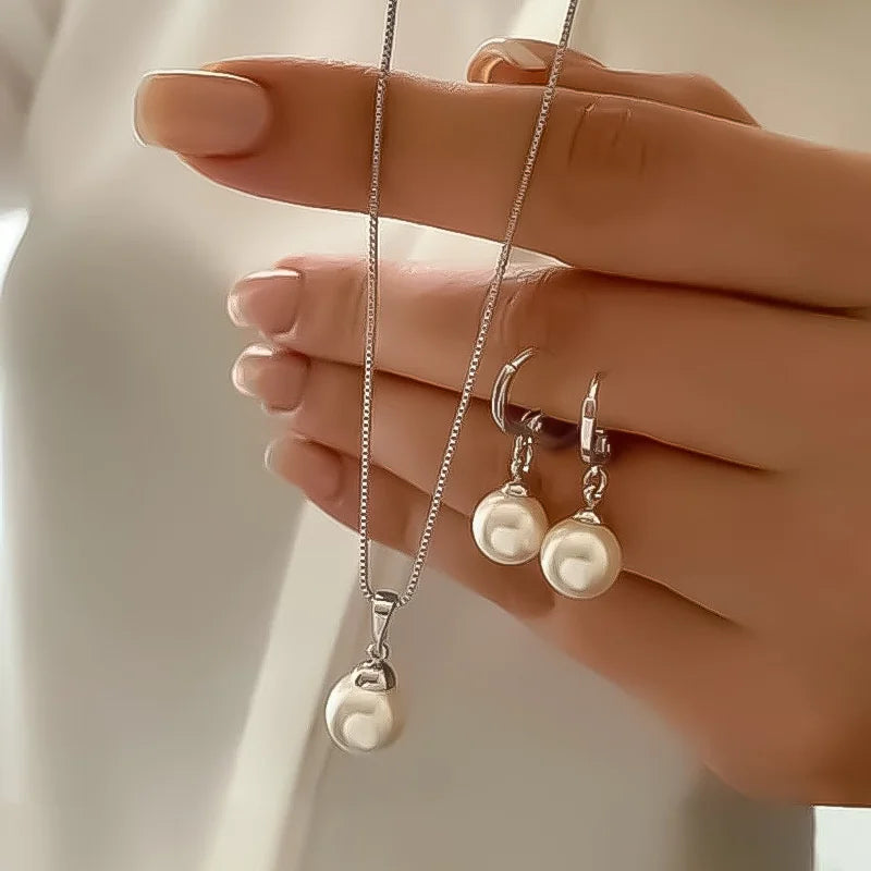 3Pcs Round Pearl Jewelry Set Of Earring Pendant Necklace For Women Exquisite Fashion Rhinestone Double Wedding Jewelry Set Gift