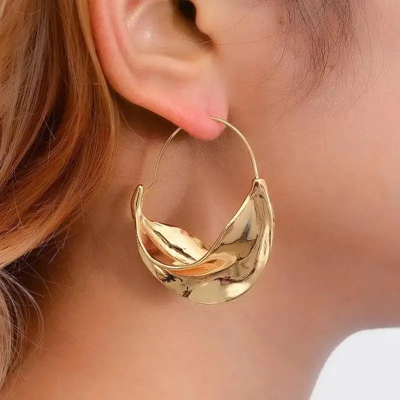 Stainless Steel Pleated Geometric Earrings For Women Jewelry Trending Vintage Women's Smooth Gold Color Stud Earrings