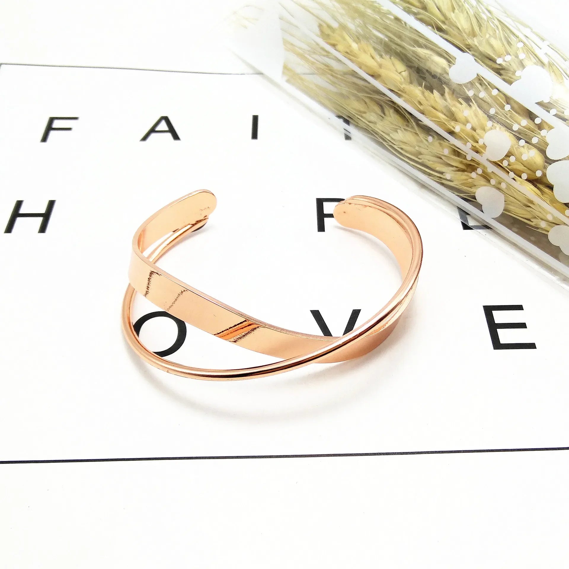 Fashion Stainless Steel Adjustable New Design Gold Plated Bracelet Women's Luxury Gifts Bracelet For Women Jewelry Gift