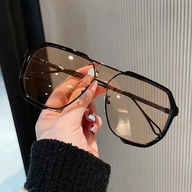 Women One-Piece Fashion Sunglasses New Unique Oversized Sun Glasses for Men Punk Glasses Trending Female Eyewear UV400