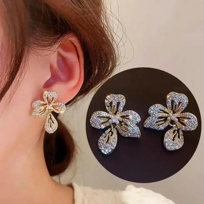 Silver Needle Fashion Square Zircon Drop Earrings For Women Jewelry 2025 Trending New Luxury Women's Crystal Earrings