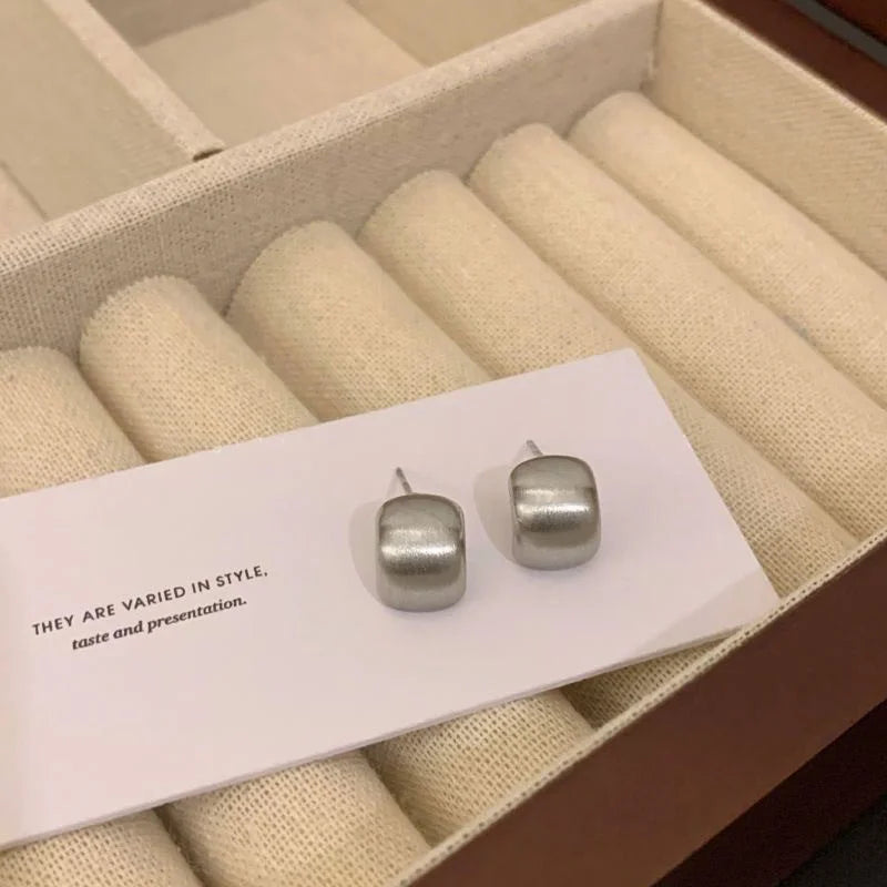 European Style Fashion Geometric Half Metal Big Ball Round Stud Earrings for Women Girls Party Accessories