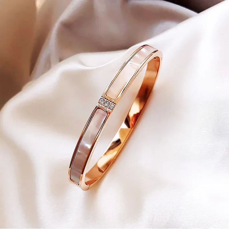 Titanium Steel Stainless Steel Bangles Inlaid Zircon Gold Plated Bracelet Classic Simple Style Bangles for Women Daily Jewelry