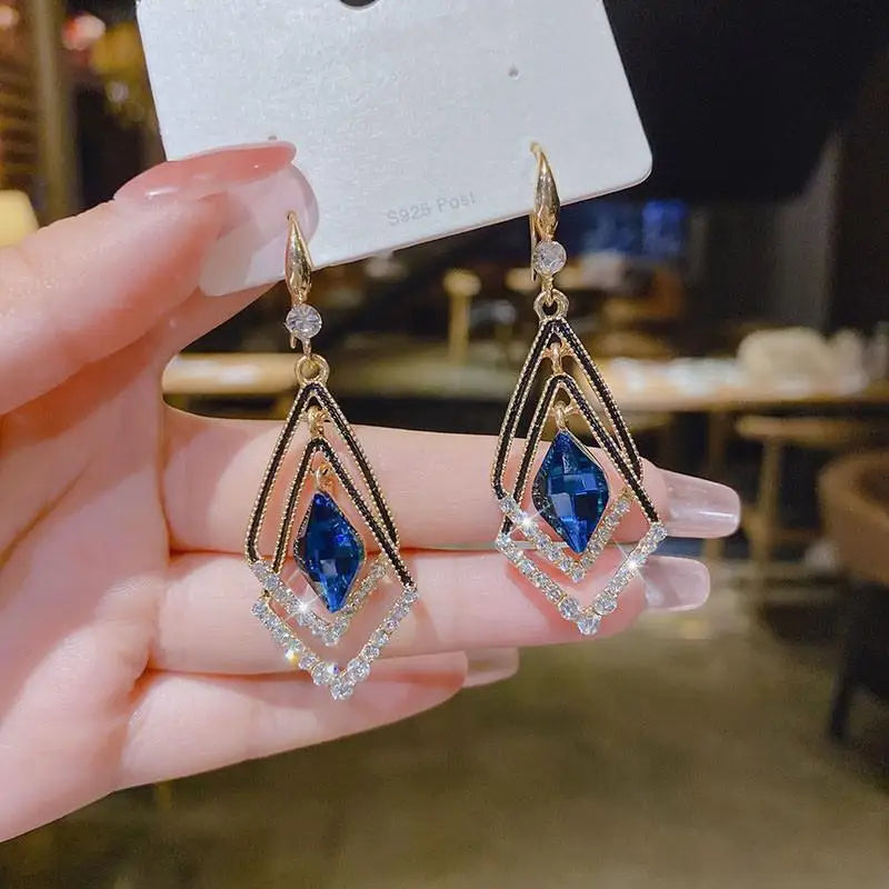 Silver Needle Vintage Green Crystal Butterfly Drop Earrings For Women Jewelry 2025 Trending Luxury Zircon Women's Earrings