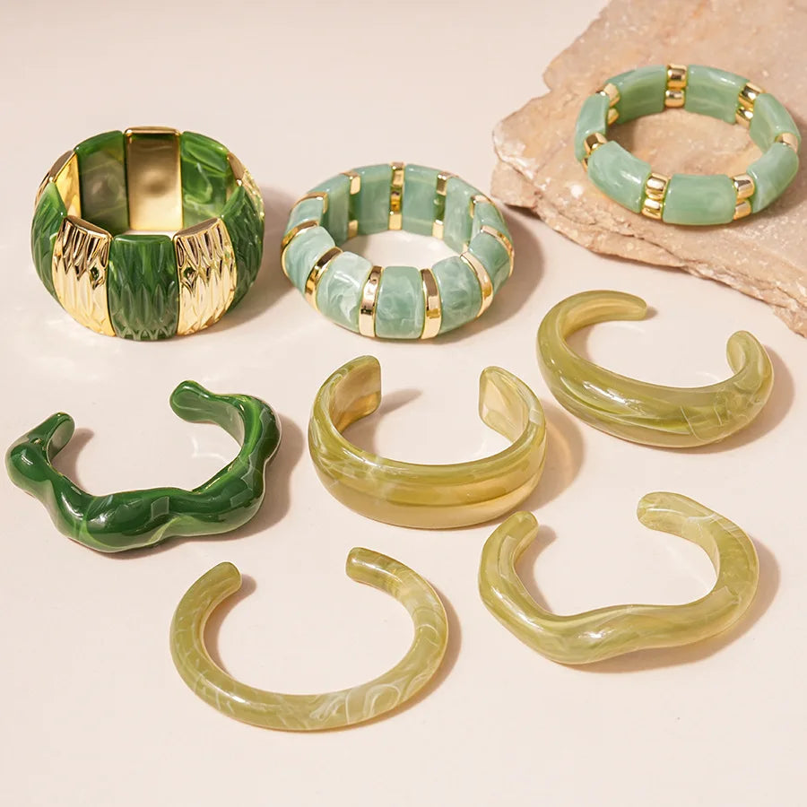 Fashionable Green Resin Acrylic Smudging Bangle for Women Exaggerated Irregular Geometric Wide Chunky Bracelets Bangles Jewelry