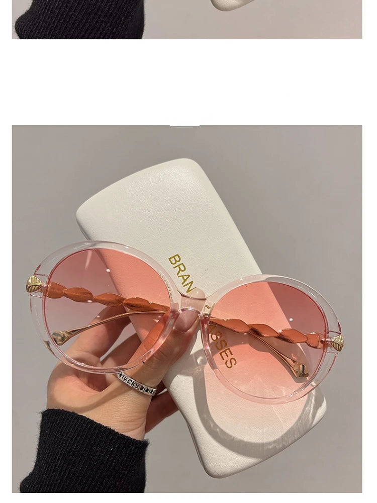 New Vintage Round Frame Sunglasses Gradient Color Trendy Fashion Women Eyewear Brand Designer Shades for Ladies Gafas De Sol