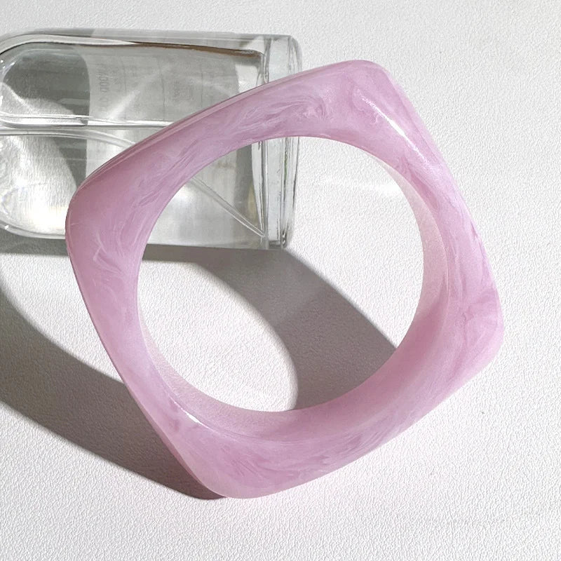 New Trend Acrylic Irregular Geometric Exaggerated Chunky Bangles for Women Resin Colorful Statement Bracelet Jewelry Gifts