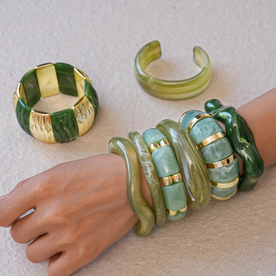 Fashionable Green Resin Acrylic Smudging Bangle for Women Exaggerated Irregular Geometric Wide Chunky Bracelets Bangles Jewelry