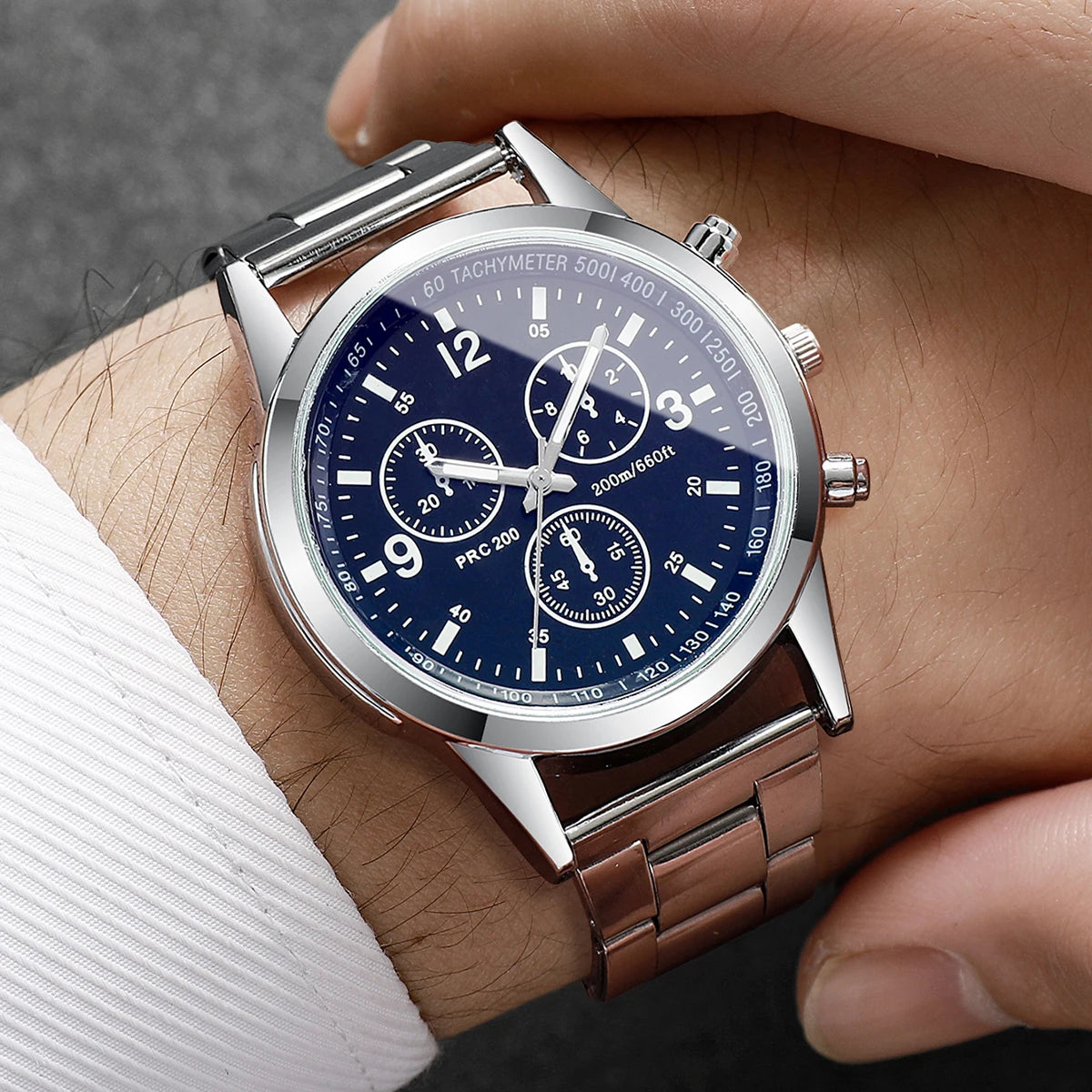 Fashion Men Business Quartz Watch Luxury Silvery Strap Wristwatch Reloj Hombre（Without Box）
