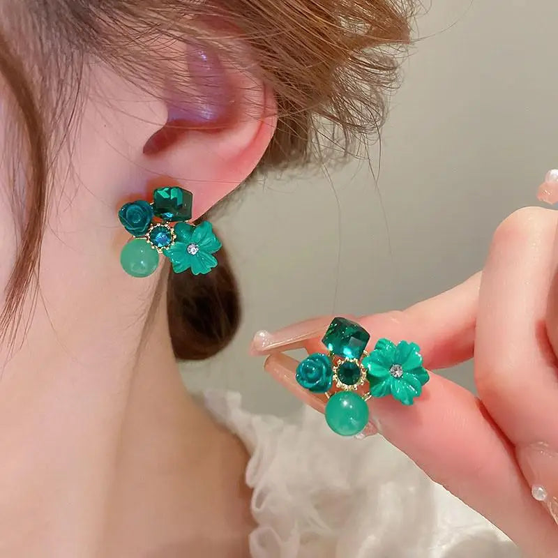 Silver Needle Vintage Green Crystal Butterfly Drop Earrings For Women Jewelry 2025 Trending Luxury Zircon Women's Earrings