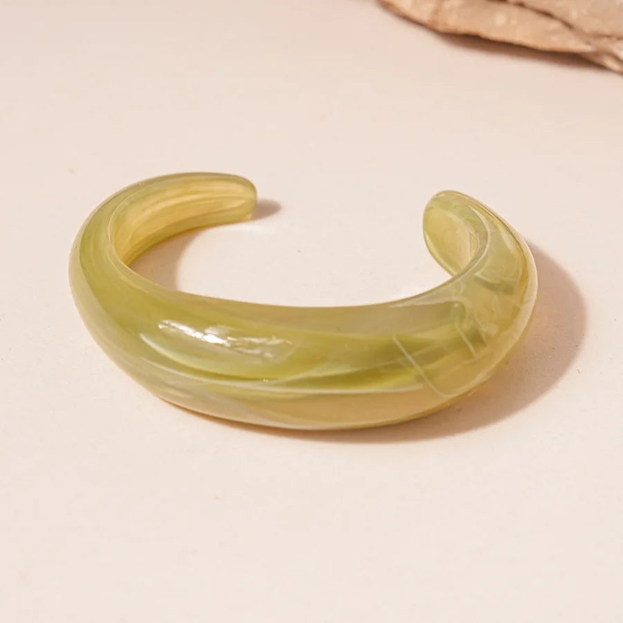 Fashionable Green Resin Acrylic Smudging Bangle for Women Exaggerated Irregular Geometric Wide Chunky Bracelets Bangles Jewelry