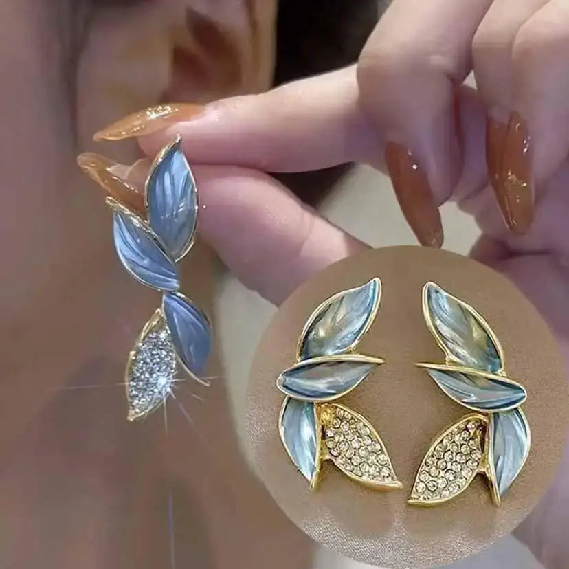 Silver Needle Fashion Square Zircon Drop Earrings For Women Jewelry 2025 Trending New Luxury Women's Crystal Earrings