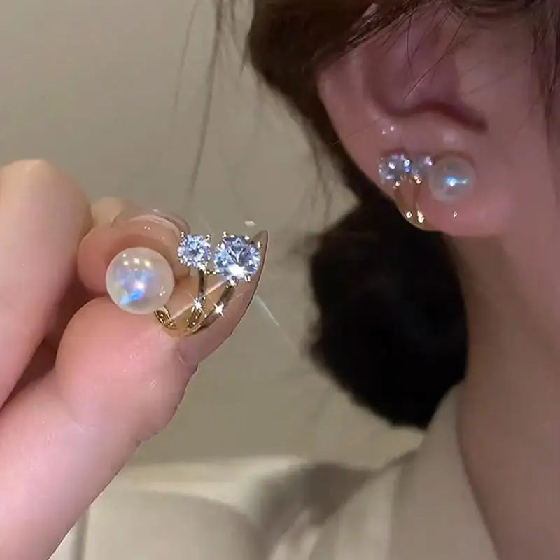 Silver Needle Vintage Green Crystal Butterfly Drop Earrings For Women Jewelry 2025 Trending Luxury Zircon Women's Earrings