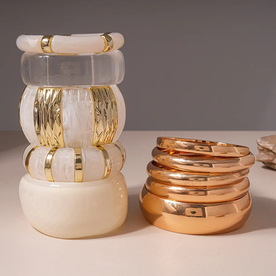 White Transparent Resin Bracelet Bangles for Women Irregular Geometric Round Wide Stacking Bracelets Hand Jewelry New In