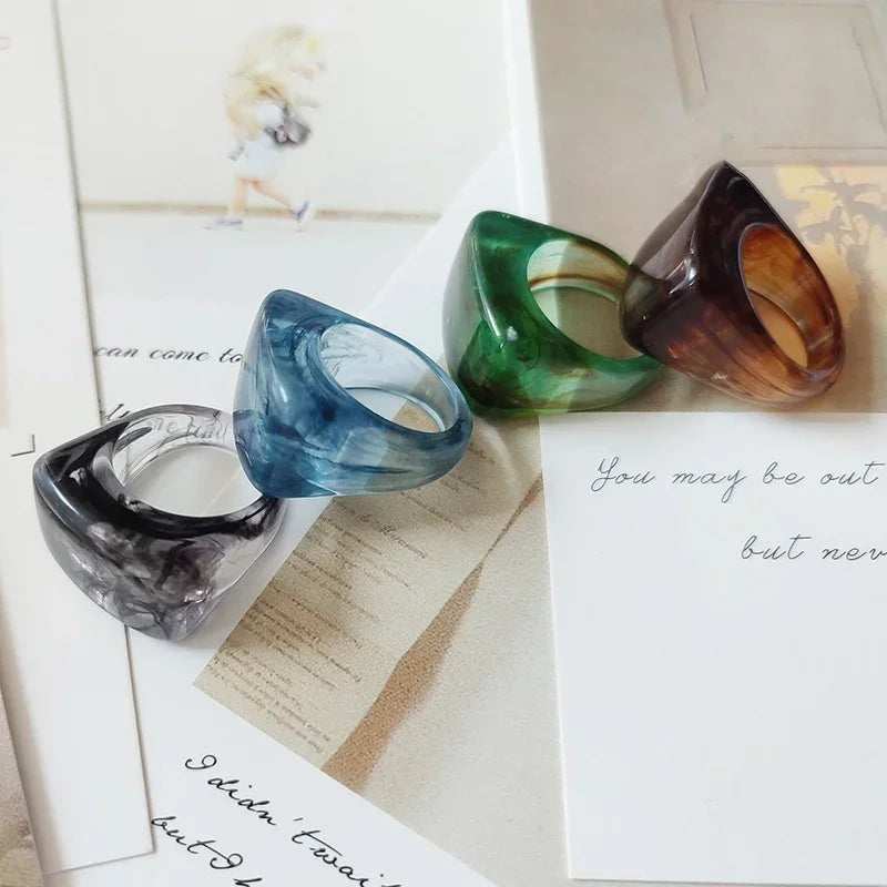 Fashion Creative Resin Acrylic Ring Vintage Simple Geometric Square Finger Rings for Women Jewelry