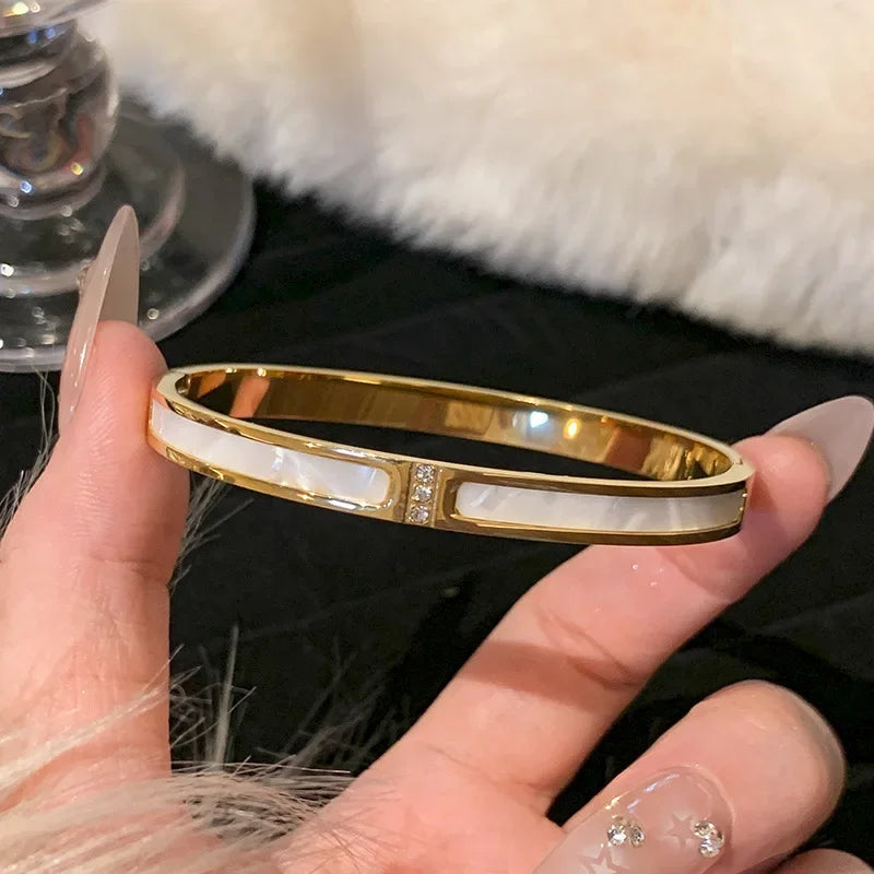 Titanium Steel Stainless Steel Bangles Inlaid Zircon Gold Plated Bracelet Classic Simple Style Bangles for Women Daily Jewelry