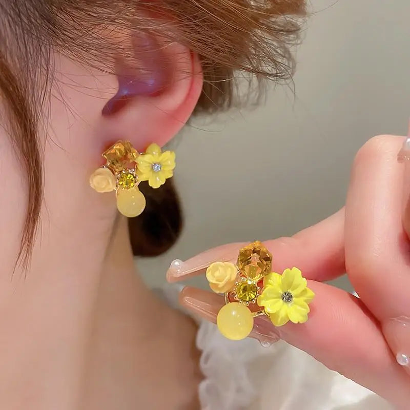 Silver Needle Vintage Green Crystal Butterfly Drop Earrings For Women Jewelry 2025 Trending Luxury Zircon Women's Earrings