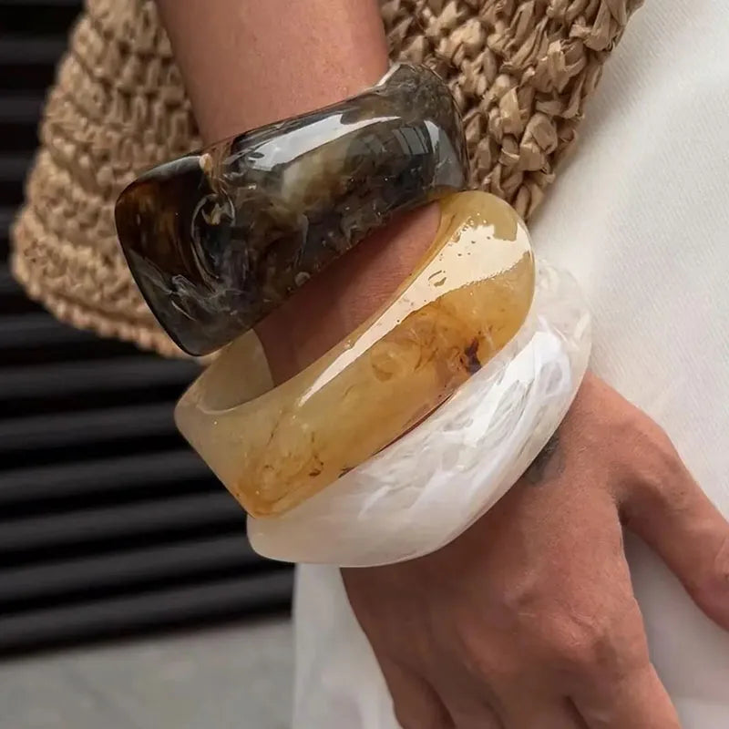 Exaggerated Resin Acrylic Bracelets Bangles for Women on Hand Irregular Geometric Bracelets Personality Hand Jewelry