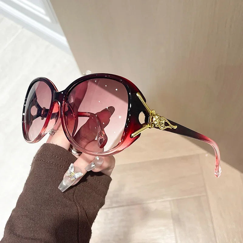 New Women's Brand Oval Shape Sunglasses Women Designer Sun Glasses Fashion Classic Big Frame Glass Shades UV400 Oculos De Sol