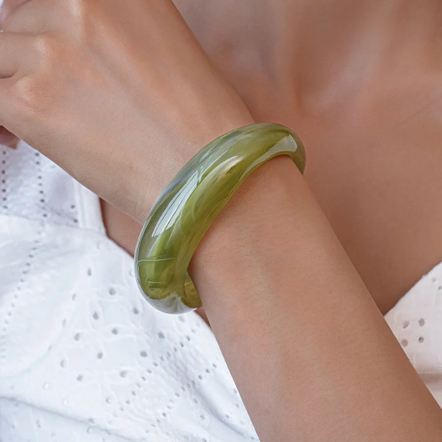 Fashionable Green Resin Acrylic Smudging Bangle for Women Exaggerated Irregular Geometric Wide Chunky Bracelets Bangles Jewelry