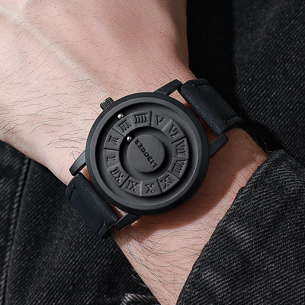 Fashion Magnetic Suspension Men Watches Casual Sports Roma Dial Wristwatches For Mens Clock（Without Box）