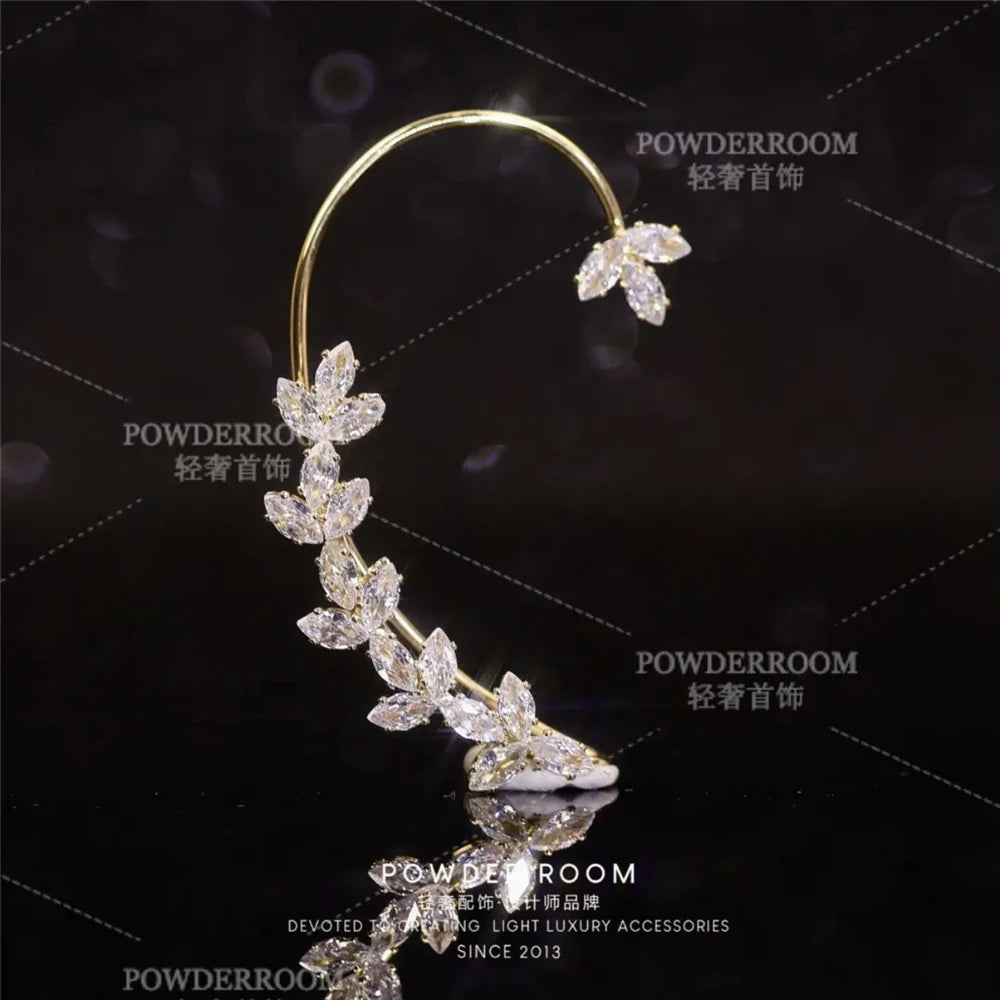 Gold Color Ear Bone Clip For Women Sweet Exquisite Sparkling Crystal Star Ear Cuff Clip Earring Wedding Jewelry Accessories Gift