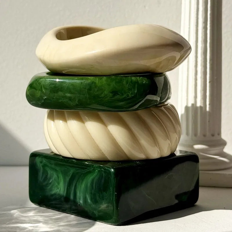 Green White Irregular Square Wide Resin Bracelet for Women Autumn Winter Fashion Chunky Jewelry New Elegant Trend Bangle